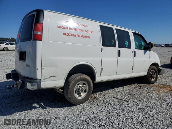 2016 GMC Savana Cargo z VIN 1GTW7AFF9G1902240, wystawiony jako Copart lot #48993415 z przebiegiem Nie podano mil oraz Szkoda całkowita • Salvage title. Historia ofert i sprzedaży dostępna na DreamBid. Obrazek 3.