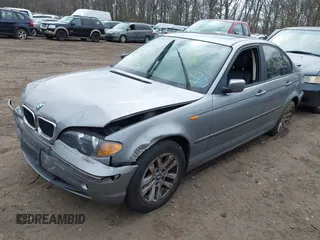 2004 BMW 3 Series 325xi with VIN WBAEU33494PR06491, listed as a IAAI auction lot 42000428 with Not provided miles and . Bid and sale history available at DreamBid. Image 2.