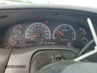 2003 Ford F-150 XL с VIN 1FTRX17273NB20966, выставлен на аукционе Copart как лот 53798005 с пробегом 217 855 миль миль и Списание • Salvage title. История ставок и продаж доступна на DreamBid. Изображение 9.