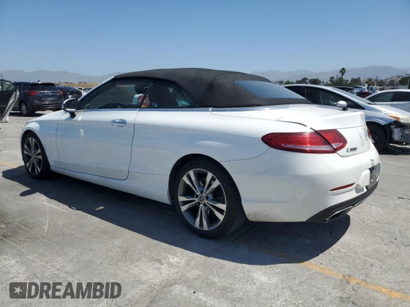 2018 Mercedes-Benz C 300 с VIN WDDWK4JB7JF623454, выставлен на аукционе Copart как лот 61343225 с пробегом 99 763 миль миль и Списание • Salvage title. История ставок и продаж доступна на DreamBid. Изображение 2.