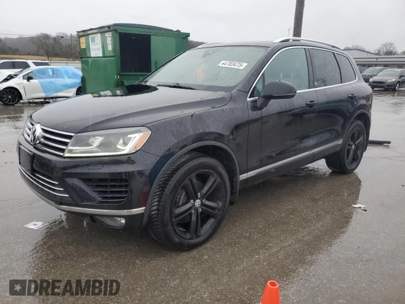 2017 Volkswagen Touareg Wolfsburg Edition z VIN WVGRF7BPXHD006302, wystawiony jako Copart lot #44783475 z przebiegiem 138 244 mil mil oraz Czysty tytuł • Clean title. Historia ofert i sprzedaży dostępna na DreamBid. Obrazek 1.