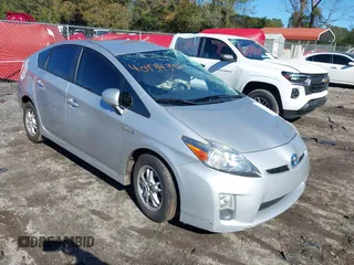 2011 Toyota Prius I with VIN JTDKN3DU5B0289274, listed as a IAAI auction lot 40934391 with 98,154 mi miles. Bid and sale history available at carsss.com. Image 1.