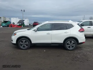 2020 Nissan Rogue SV with VIN JN8AT2MV8LW137111, listed as a IAAI auction lot 41849729 with 59,773 mi miles. Bid and sale history available at carsss.com. Image 14.