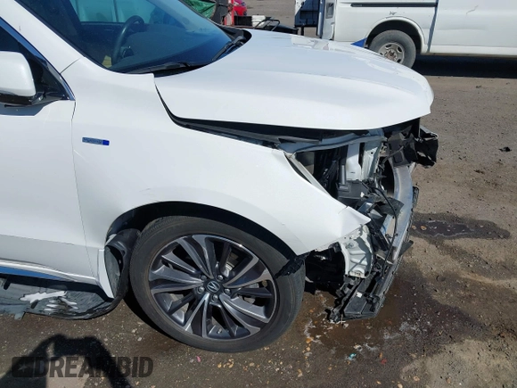 2020 Acura MDX Sport Hybrid w/Technology Pkg with VIN 5J8YD7H58LL000333, listed as a IAAI auction lot 41817961 with 59,463 mi miles. Bid and sale history available at carsss.com. Image 18.