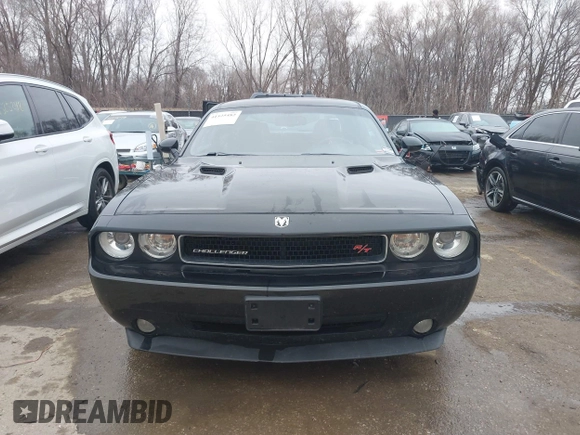 2010 Dodge Challenger R/T Classic z VIN 2B3CJ5DT8AH184131, wystawiony jako IAAI lot #41525482 z przebiegiem 97 143 mil mil oraz . Historia ofert i sprzedaży dostępna na DreamBid. Obrazek 13.