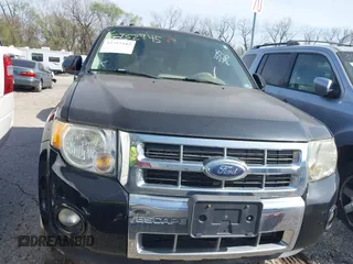 2008 Ford Escape Limited with VIN 1FMCU94198KD40722, listed as a IAAI auction lot 35752945 with 196,162 mi miles. Bid and sale history available at carsss.com. Image 6.