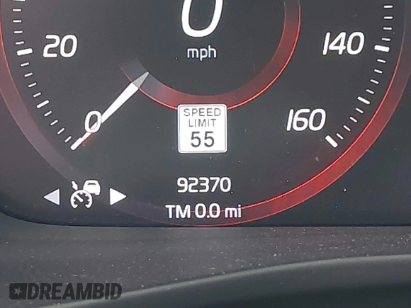 2019 Volvo XC40 R-Design with VIN YV4162UM6K2085605, listed as a IAAI auction lot 42365891 with 92,370 mi miles and . Bid and sale history available at DreamBid. Image 15.