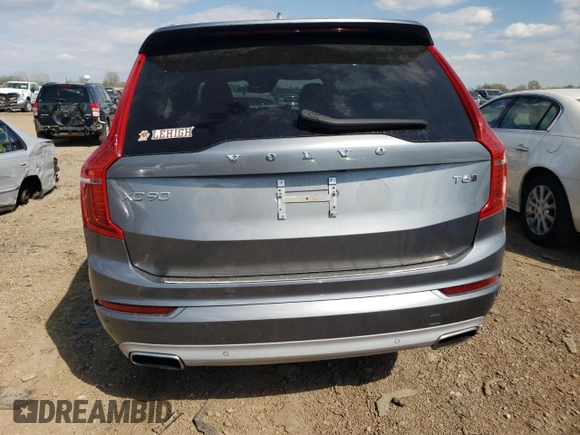 2020 Volvo XC90 Momentum z VIN YV4A22PK2L1593096, wystawiony jako Copart lot #55892385 z przebiegiem 53 559 mil mil oraz Szkoda całkowita • Salvage title. Historia ofert i sprzedaży dostępna na DreamBid. Obrazek 6.