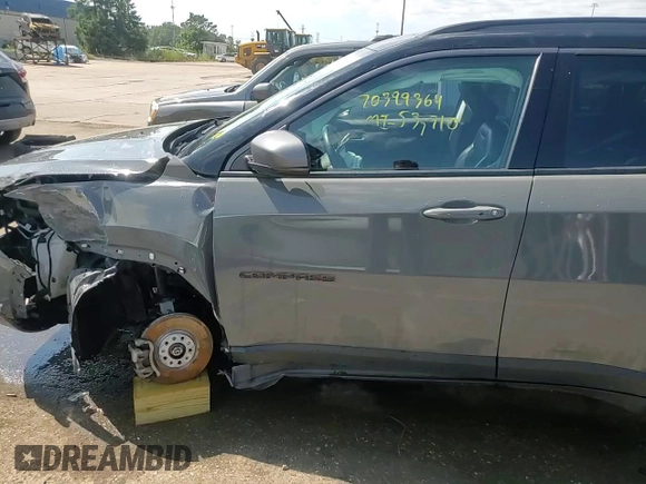 2020 Jeep Compass Trailhawk z VIN 3C4NJDDB3LT203350, wystawiony jako Copart lot #70399364 z przebiegiem 53 910 mil mil oraz Szkoda całkowita • Salvage title. Historia ofert i sprzedaży dostępna na DreamBid. Obrazek 15.