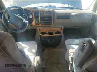 1997 GMC Savana with VIN 1GDFG15R9V1010302, listed as a Copart auction lot 88069445 with 242,106 mi miles and Salvage Title. Bid and sale history available at carsss.com. Image 8.