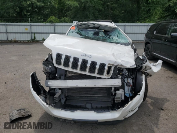 2019 Jeep Cherokee Latitude Plus z VIN 1C4PJMLN0KD372668, wystawiony jako Copart lot #60802365 z przebiegiem Nie podano mil oraz Szkoda całkowita • Salvage title. Historia ofert i sprzedaży dostępna na DreamBid. Obrazek 5.