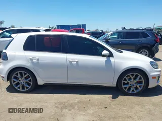 2014 Volkswagen GTI Wolfsburg Edition с VIN WVWGD7AJ4EW000302, выставлен на аукционе IAAI как лот 42235813 с пробегом 178 825 миль миль и . История ставок и продаж доступна на DreamBid. Изображение 13.