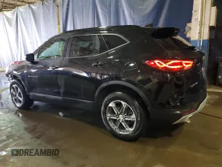 2024 Chevrolet Blazer LT z VIN 3GNKBJR40RS198008, wystawiony jako Copart lot #50523015 z przebiegiem 27 564 mil mil oraz Nie do naprawy • Non repairable. Historia ofert i sprzedaży dostępna na DreamBid. Obrazek 2.