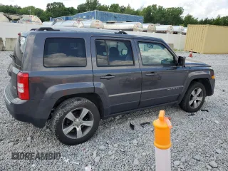 2017 Jeep Patriot High Altitude with VIN 1C4NJRFB7HD110449, listed as a Copart auction lot 62674615 with 117,397 mi miles and Salvage title. Bid and sale history available at DreamBid. Image 3.