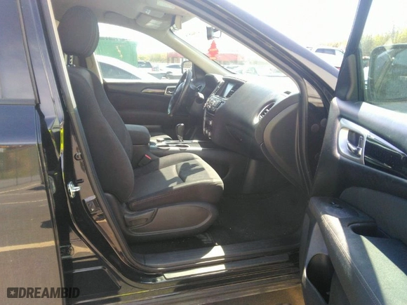 2017 Nissan Pathfinder S with VIN 5N1DR2MM1HC683719, listed as a IAAI auction lot 41944598 with 89,235 mi miles. Bid and sale history available at carsss.com. Image 5.