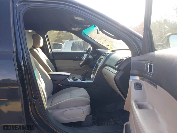 2013 Ford Explorer with VIN 1FM5K7B89DGA91158, listed as a IAAI auction lot 41767236 with 212,406 mi miles. Bid and sale history available at carsss.com. Image 5.