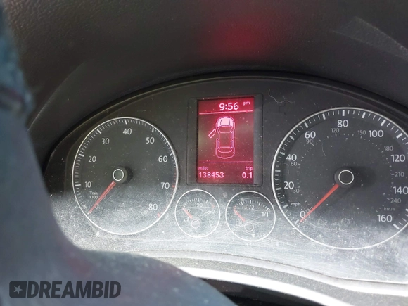 2008 Volkswagen Eos Turbo with VIN WVWAA71F98V040279, listed as a IAAI auction lot 42211570 with 138,453 mi miles and . Bid and sale history available at DreamBid. Image 7.