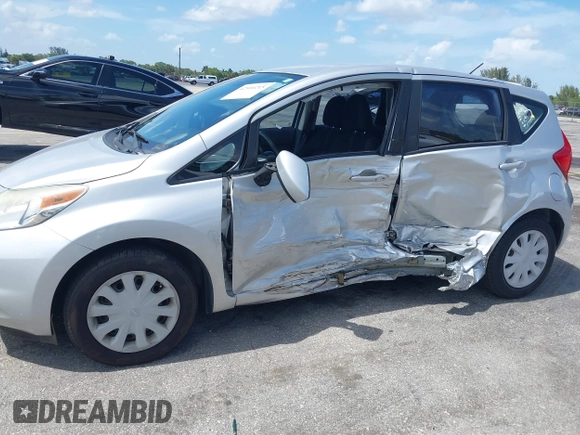 2015 Nissan Note S with VIN 3N1CE2CP3FL425195, listed as a IAAI auction lot 42510215 with 63,760 mi miles and . Bid and sale history available at DreamBid. Image 6.