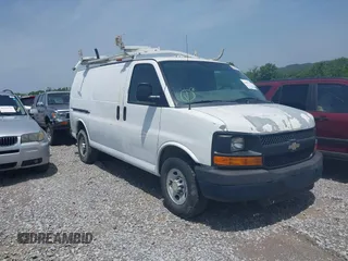 2011 Chevrolet Express Cargo z VIN 1GCWGFCA6B1163696, wystawiony jako IAAI lot #42194392 z przebiegiem 171 596 mil mil oraz . Historia ofert i sprzedaży dostępna na DreamBid. Obrazek 1.