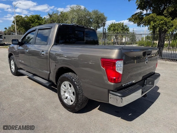2018 Nissan Titan SV with VIN 1N6AA1EKXJN500251, listed as a Copart auction lot 43423335 with 65,169 mi miles and Non Repairable. Bid and sale history available at carsss.com. Image 2.