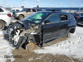 2022 Jeep Compass (RED) Edition z VIN 3C4NJDCB2NT173293, wystawiony jako Copart lot #84403324 z przebiegiem Nie podano mil oraz Nie do naprawy • Non repairable. Historia ofert i sprzedaży dostępna na DreamBid. Obrazek 1.