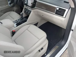 2019 Volkswagen Atlas SEL R-Line with VIN 1V2RR2CA4KC612697, listed as a IAAI auction lot 41618930 with 25,476 mi miles and . Bid and sale history available at DreamBid. Image 5.