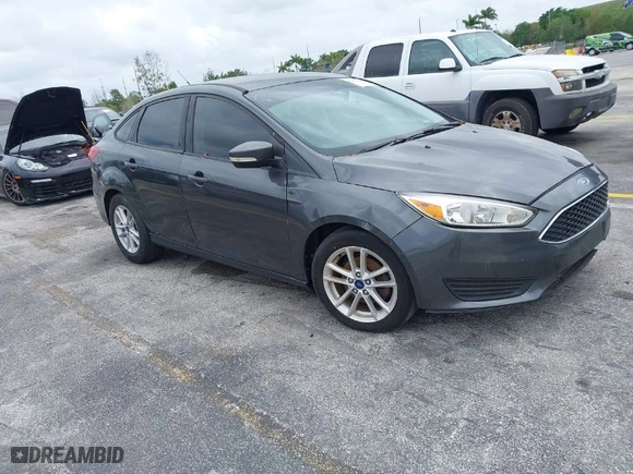 2017 Ford Focus SE with VIN 1FADP3F25HL302004, listed as a IAAI auction lot 41973478 with 1 mi miles. Bid and sale history available at carsss.com. Image 1.