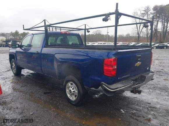 2015 Chevrolet Silverado 2500HD Work Truck with VIN 1GC1CUEG4FF120463, listed as a IAAI auction lot 41982942 with 110,604 mi miles. Bid and sale history available at carsss.com. Image 3.