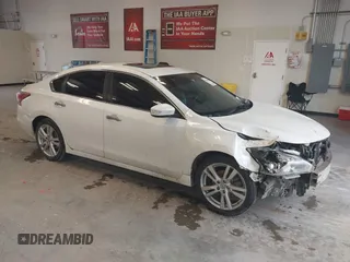 2013 Nissan Altima SV with VIN 1N4BL3AP6DN443250, listed as a IAAI auction lot 40265658 with 109,802 mi miles and . Bid and sale history available at carsss.com. Image 1.