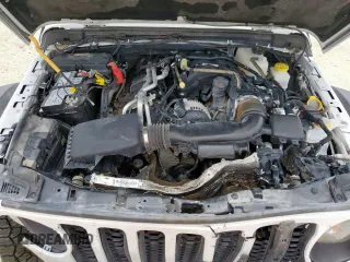2023 Jeep Gladiator Rubicon with VIN 1C6JJTBG8PL532271, listed as a Copart auction lot 58220565 with 34,172 mi miles and Salvage title. Bid and sale history available at DreamBid. Image 11.