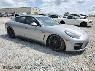 2016 Porsche Panamera GTS with VIN WP0AF2A72GL080615, listed as a Copart auction lot 53922515 with 114,384 mi miles and Clean Title. Bid and sale history available at carsss.com. Image 4.