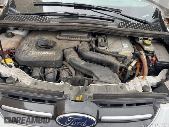 2017 Ford C-Max SE z VIN 1FADP5AU0HL113717, wystawiony jako IAAI lot #42490486 z przebiegiem 79 715 mil mil oraz . Historia ofert i sprzedaży dostępna na DreamBid. Obrazek 3.