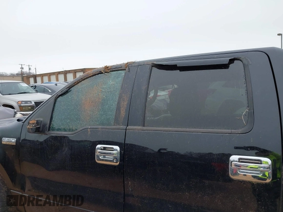 2004 Ford F-150 XLT with VIN 1FTPW145X4KC47898, listed as a IAAI auction lot 41617178 with 196,584 mi miles. Bid and sale history available at carsss.com. Image 15.