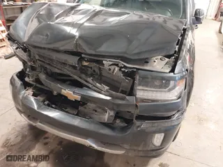 2018 Chevrolet Silverado 1500 LT with VIN 1GCVKREC8JZ318355, listed as a IAAI auction lot 41545597 with 123,895 mi miles. Bid and sale history available at carsss.com. Image 6.
