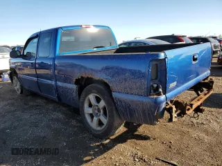 2003 Chevrolet Silverado SS z VIN 2GCEK19N931356654, wystawiony jako Copart lot #72966944 z przebiegiem 292 812 mil mil oraz Szkody całkowita. Historia ofert i sprzedaży dostępna na DreamBid. Obrazek 2.