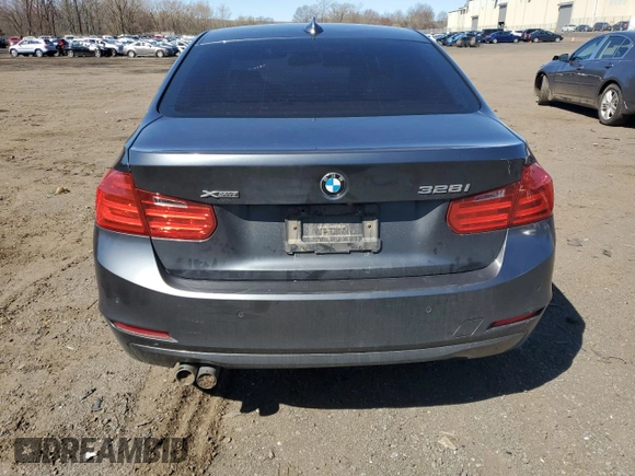 2013 BMW 3 Series 328i xDrive with VIN WBA3B5G52DNS01975, listed as a Copart auction lot 53555725 with 165,248 mi miles and Salvage Title. Bid and sale history available at carsss.com. Image 6.