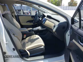 2018 Honda Clarity z VIN JHMZC5F10JC015706, wystawiony jako IAAI lot #42290573 z przebiegiem 158 987 mil mil oraz . Historia ofert i sprzedaży dostępna na DreamBid. Obrazek 5.