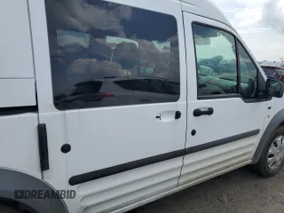 2010 Ford Transit Connect XLT z VIN NM0KS9BN6AT031475, wystawiony jako Copart lot #64888655 z przebiegiem 359 380 mil mil oraz Czysty tytuł • Clean title. Historia ofert i sprzedaży dostępna na DreamBid. Obrazek 11.