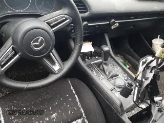 2021 Mazda 3 Preferred with VIN JM1BPBCL0M1308999, listed as a Copart auction lot 72750154 with Not Provided miles and Salvage Title. Bid and sale history available at DreamBid. Image 8.