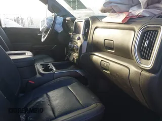 2021 GMC Sierra 1500 SLT z VIN 3GTU9DED7MG250461, wystawiony jako IAAI lot #41460881 z przebiegiem 89 344 mil mil oraz . Historia ofert i sprzedaży dostępna na DreamBid. Obrazek 5.