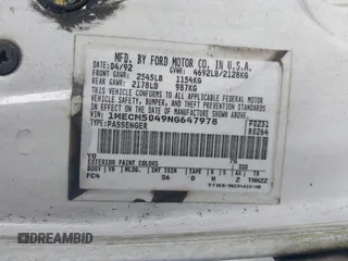 1992 Mercury Sable z VIN 1MECM5049NG647978, wystawiony jako IAAI lot #41805346 z przebiegiem 23 634 mil mil oraz . Historia ofert i sprzedaży dostępna na DreamBid. Obrazek 9.