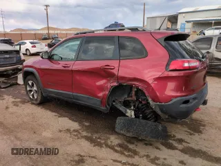 2015 Jeep Cherokee Trailhawk z VIN 1C4PJMBSXFW649425, wystawiony jako Copart lot #52900735 z przebiegiem 89 345 mil mil oraz Szkoda całkowita • Salvage title. Historia ofert i sprzedaży dostępna na DreamBid. Obrazek 2.