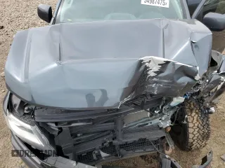 2015 Chevrolet Colorado 4WD Z71 z VIN 1GCGTCE37F1236156, wystawiony jako Copart lot #54987475 z przebiegiem 198 656 mil mil oraz Szkoda całkowita • Salvage title. Historia ofert i sprzedaży dostępna na DreamBid. Obrazek 11.
