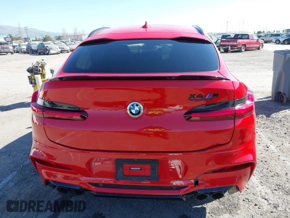 2021 BMW X4 M with VIN 5YMUJ0C08M9H70033, listed as a IAAI auction lot 41671276 with 18,151 mi miles. Bid and sale history available at carsss.com. Image 17.