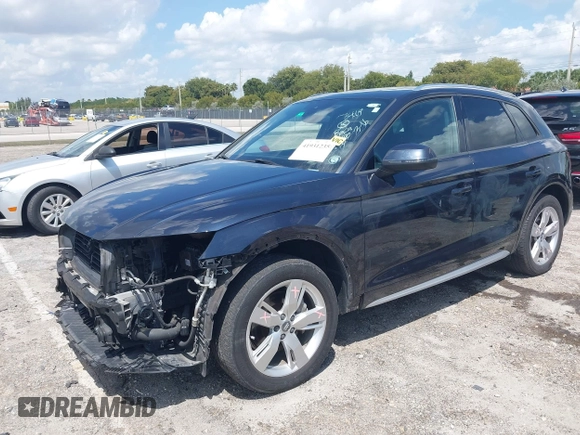 2018 Audi Q5 Premium with VIN WA1ANAFY7J2087419, listed as a IAAI auction lot 41931235 with 73,199 mi miles. Bid and sale history available at carsss.com. Image 2.