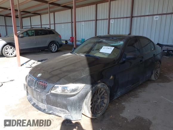 2011 BMW 3 Series 328i with VIN WBAPH5G57BNM76609, listed as a IAAI auction lot 41729876 with 194,151 mi miles and . Bid and sale history available at carsss.com. Image 17.