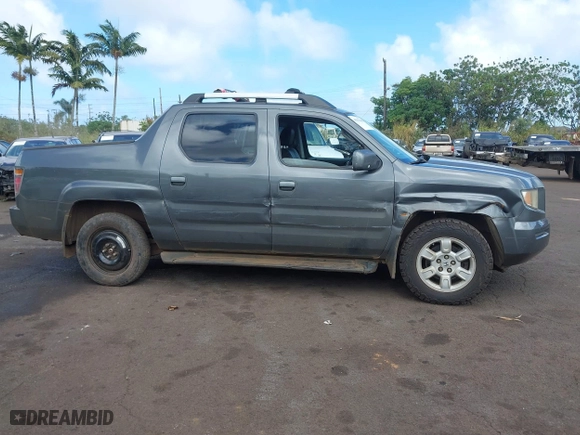 2008 Honda Ridgeline RTL with VIN 2HJYK16548H517715, listed as a IAAI auction lot 41818060 with 239,399 mi miles. Bid and sale history available at carsss.com. Image 13.