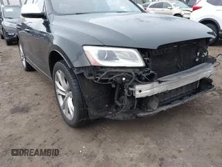 2015 Audi SQ5 Premium Plus with VIN WA1CGAFP4FA118102, listed as a IAAI auction lot 41369812 with 95,229 mi miles. Bid and sale history available at carsss.com. Image 17.
