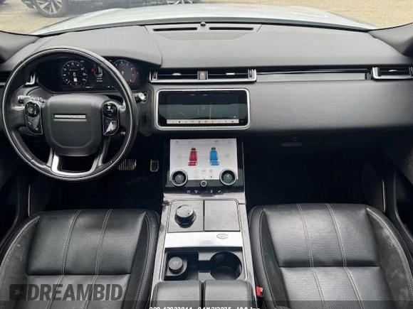 2018 Land Rover Range Rover Velar R-Dynamic SE с VIN SALYL2RV0JA718527, выставлен на аукционе IAAI как лот 42033844 с пробегом 113 882 миль миль и . История ставок и продаж доступна на DreamBid. Изображение 10.