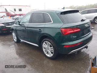 2018 Audi Q5 Premium Plus with VIN WA1BNAFY2J2232886, listed as a IAAI auction lot 41953018 with 30,096 mi miles. Bid and sale history available at carsss.com. Image 3.